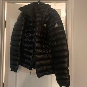 Black North Face Jacket. Mens Large